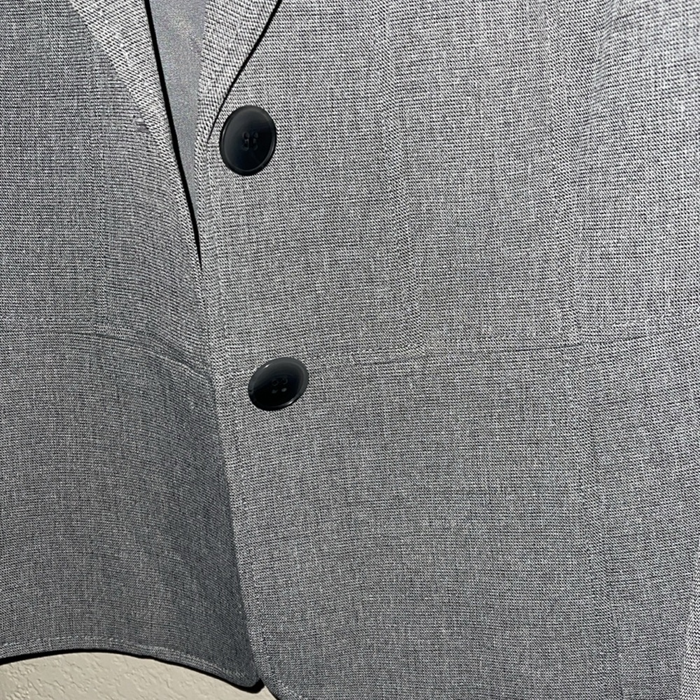 Blazer - Picture 2 of 5